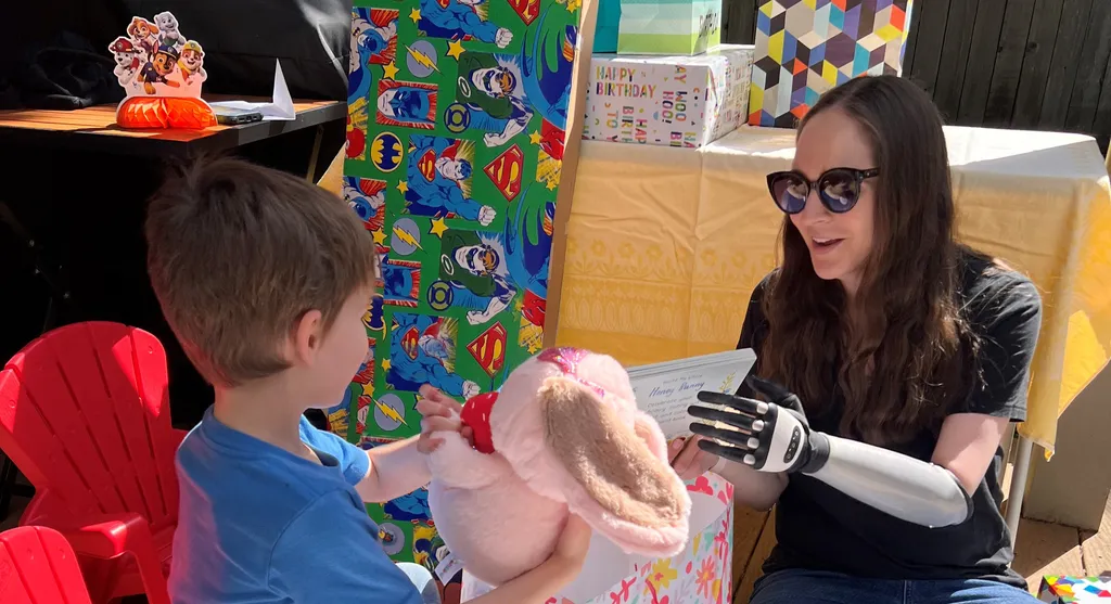 Emily_Miller_Body_Image_FIN_d0082cde9e